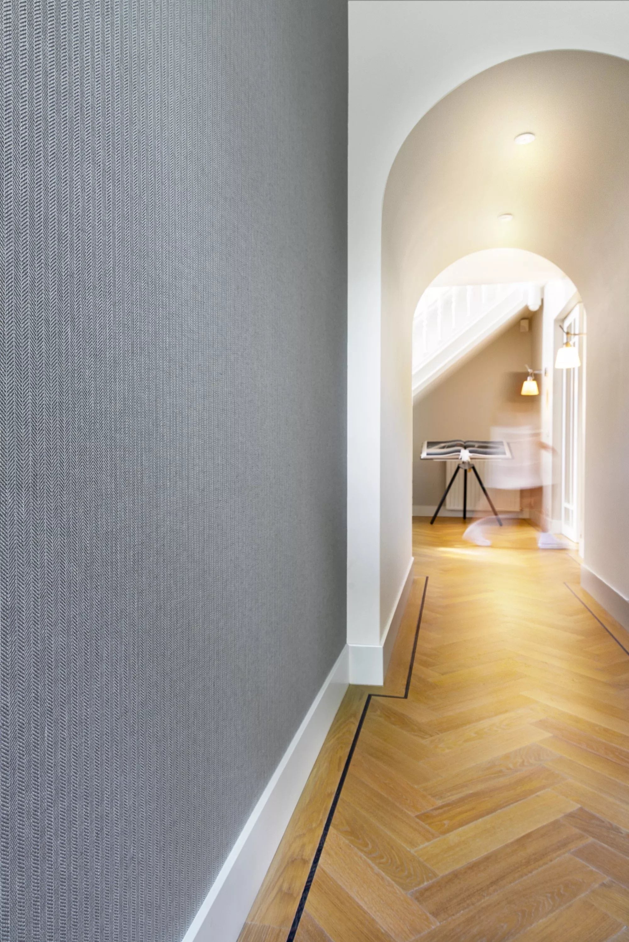 Evian Linen