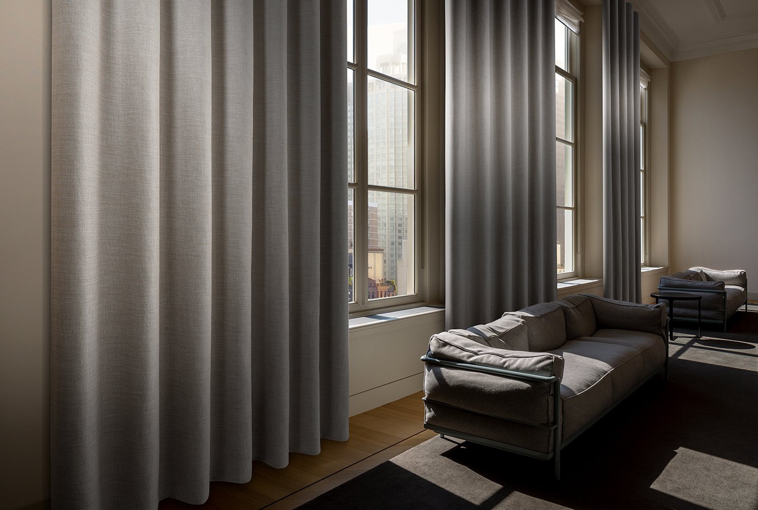 Rani - 8067.22 - Curtains - Vescom - Kube Contract